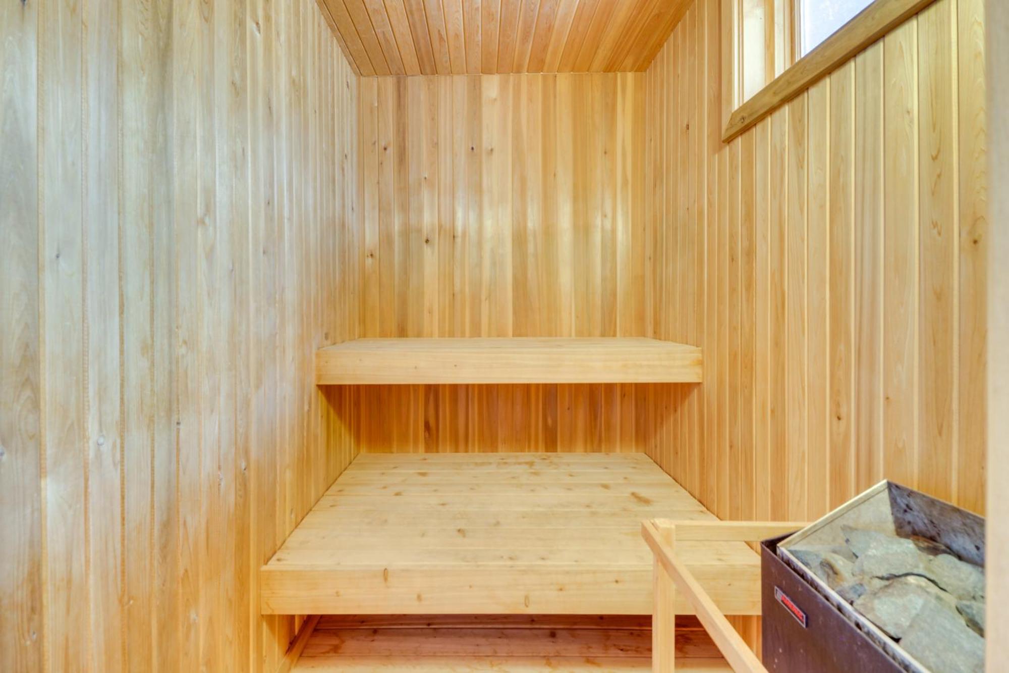 Spacious Whitefish Home With Sauna And Ski Resort View 外观 照片