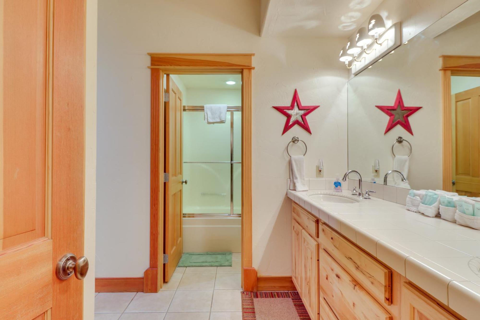 Spacious Whitefish Home With Sauna And Ski Resort View 外观 照片